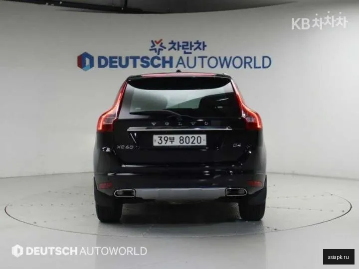 Volvo XC60 4