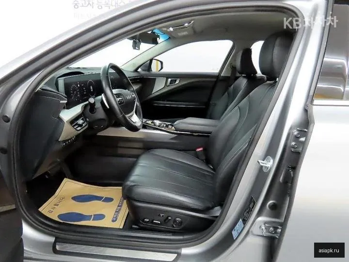 Kia K8 5
