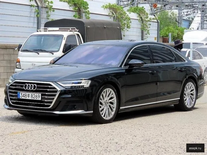 Audi A8 2