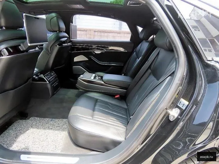 Audi A8 6