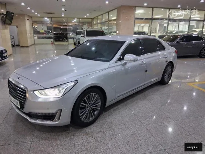 Genesis G90