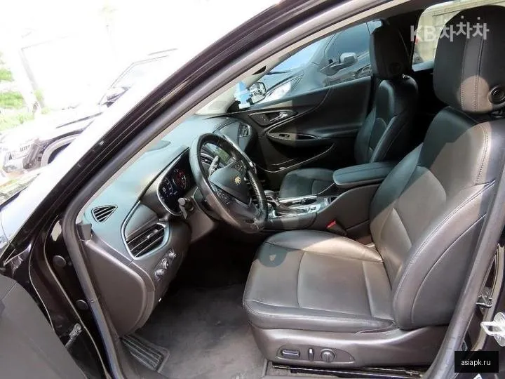 Chevrolet Malibu 5
