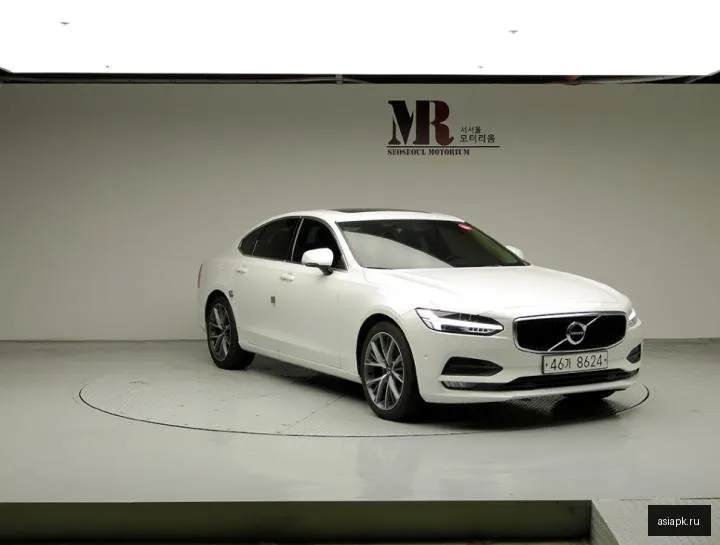 Volvo S90 2