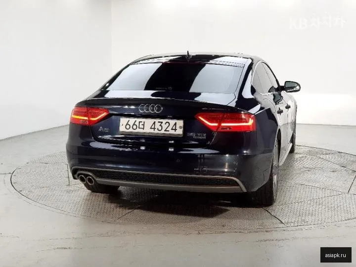 Audi A5 3