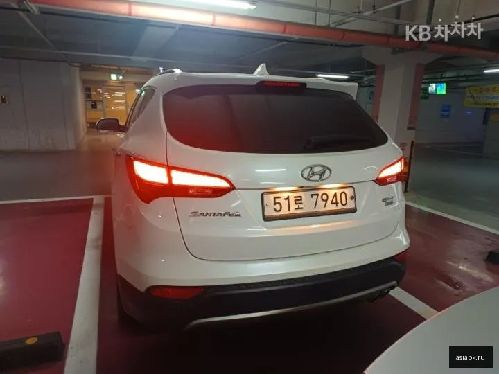 Hyundai Santa Fe 4