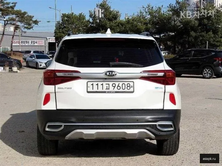 Kia Seltos 4