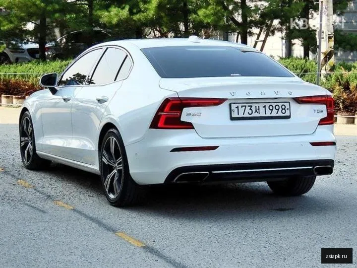 Volvo S60 3