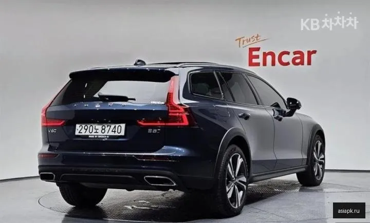 Volvo V60 2