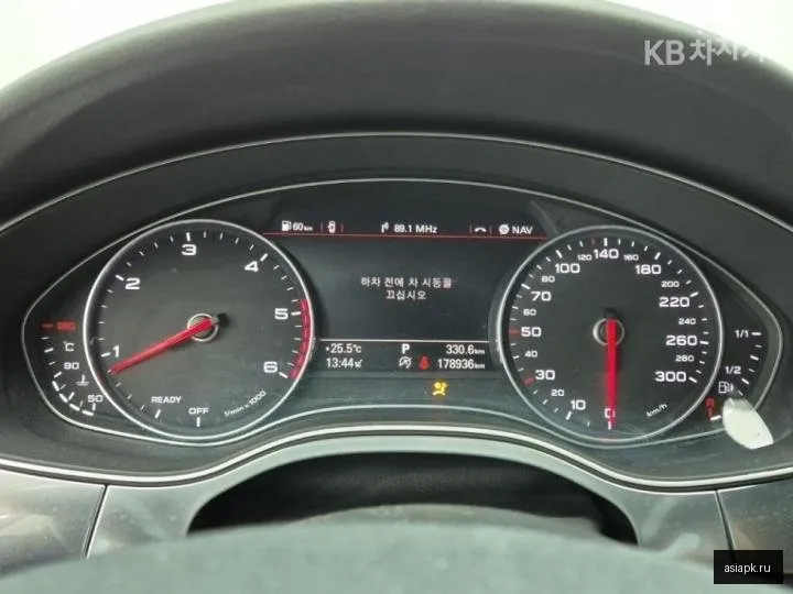 Audi A6 6