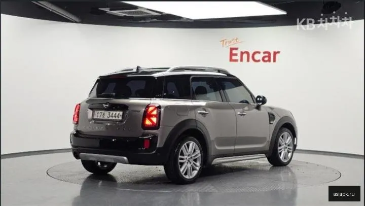 MINI Countryman 2