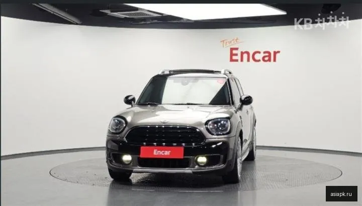MINI Countryman 3