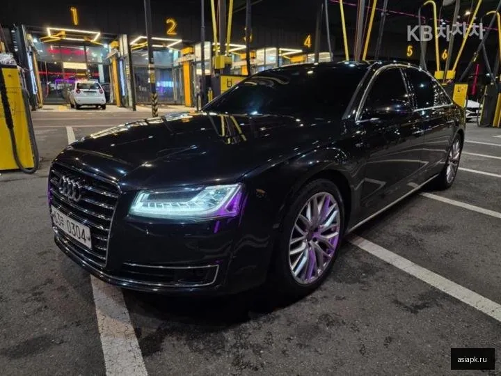 Audi A8