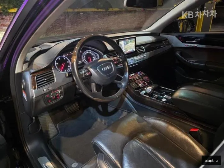 Audi A8 5