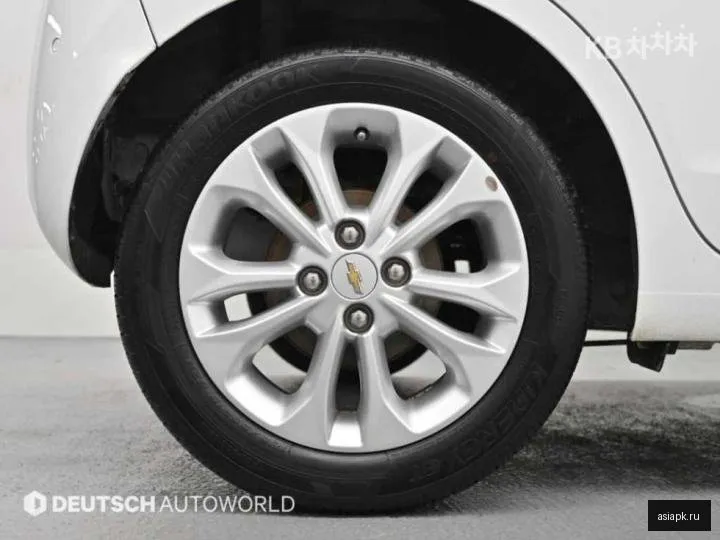 Chevrolet Spark 5
