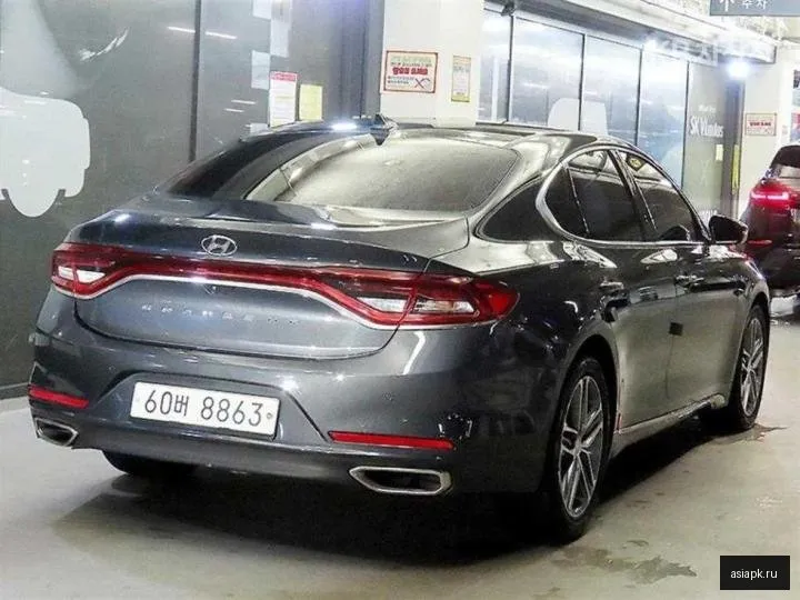 Hyundai Grandeur 4