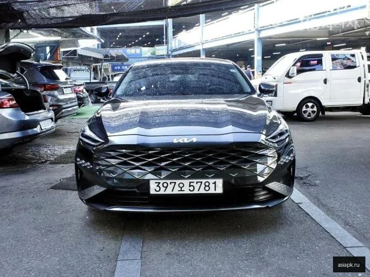 Kia K8 4