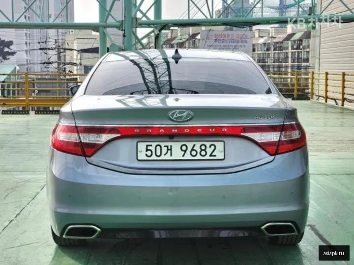 Hyundai Grandeur 6