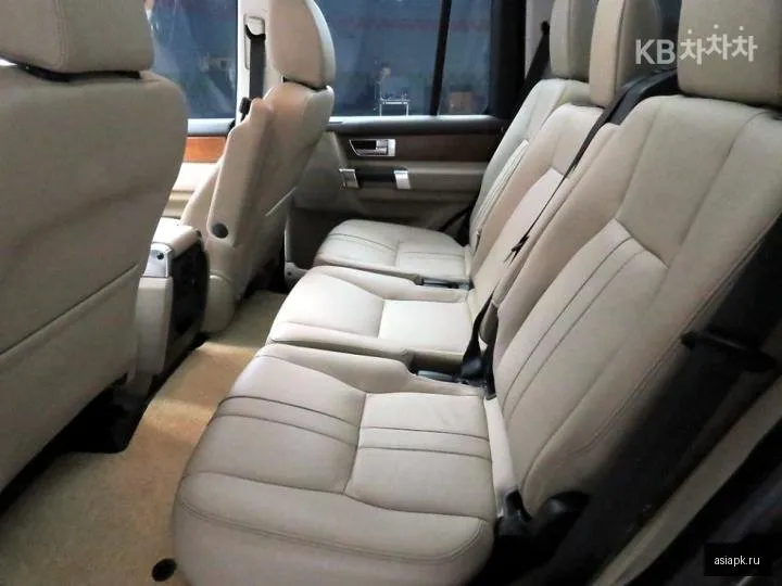Land Rover Discovery 6