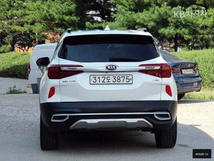 Kia Seltos 4