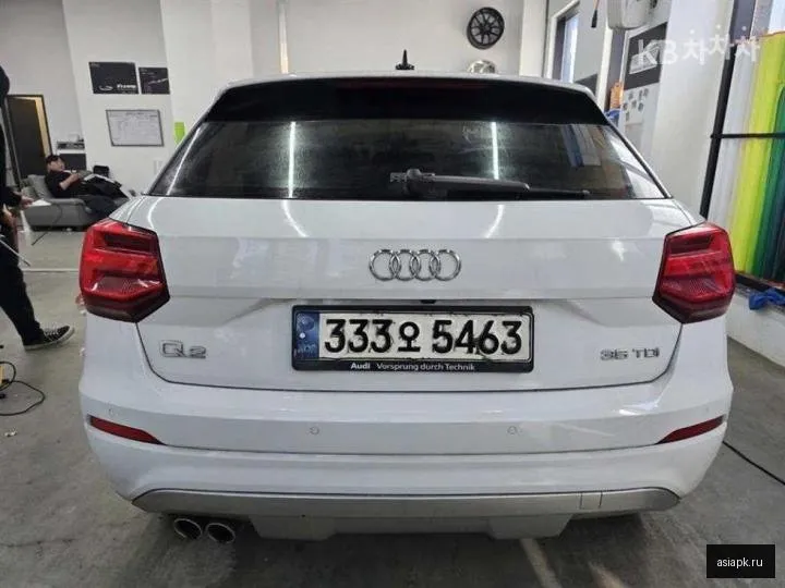 Audi Q2 4