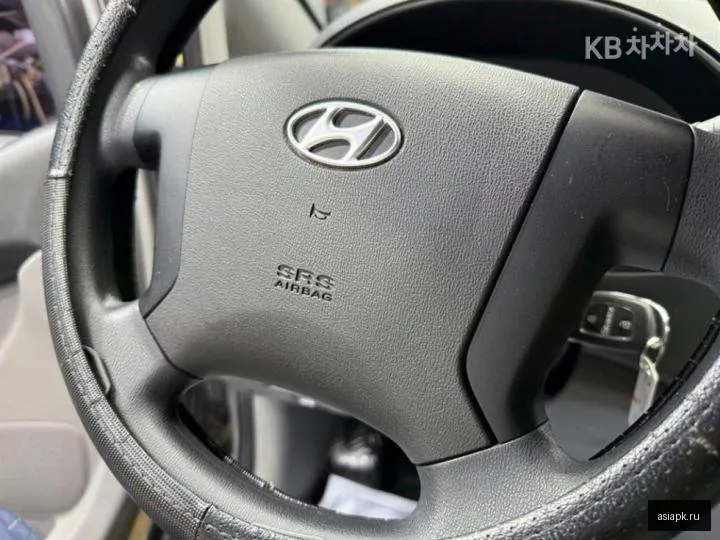 Hyundai Starex 5
