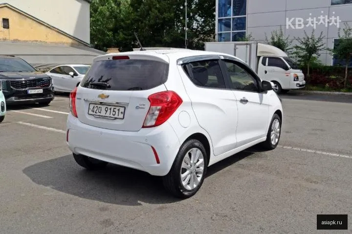 Chevrolet Spark 5