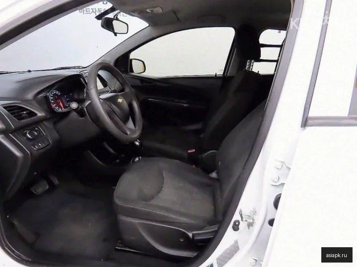 Chevrolet Spark 5