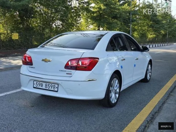 Chevrolet Cruze 5
