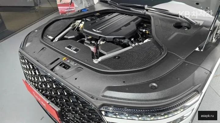 Genesis G90 6