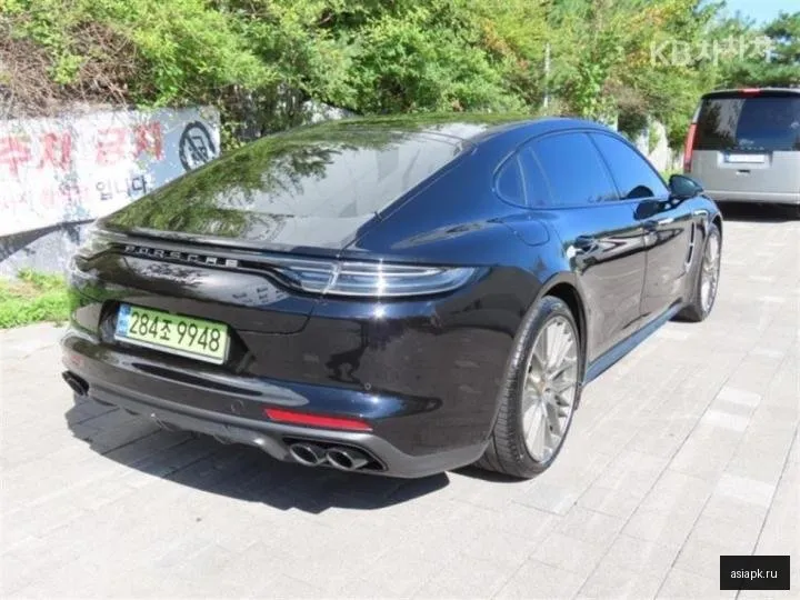 Porsche Panamera 3