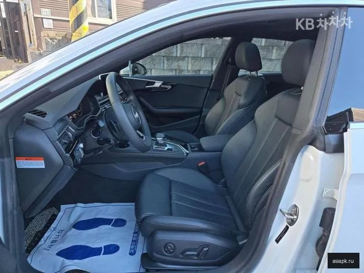 Audi A5 5