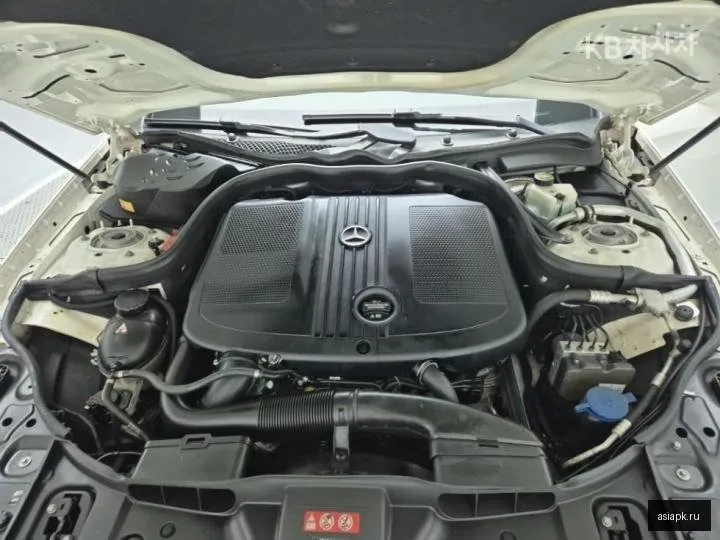Mercedes-Benz CLS-Class 5