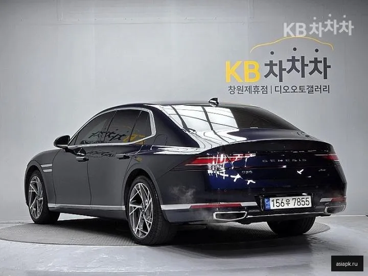 Genesis G90 6