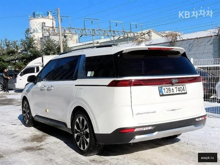 Kia Carnival 3