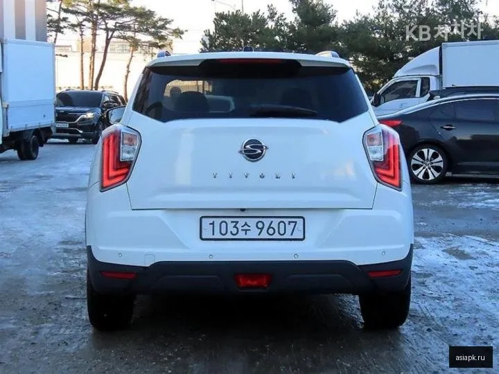 SsangYong Tivoli 4