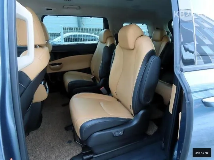Kia Carnival 6