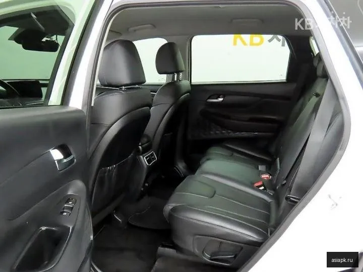 Hyundai Santa Fe 6