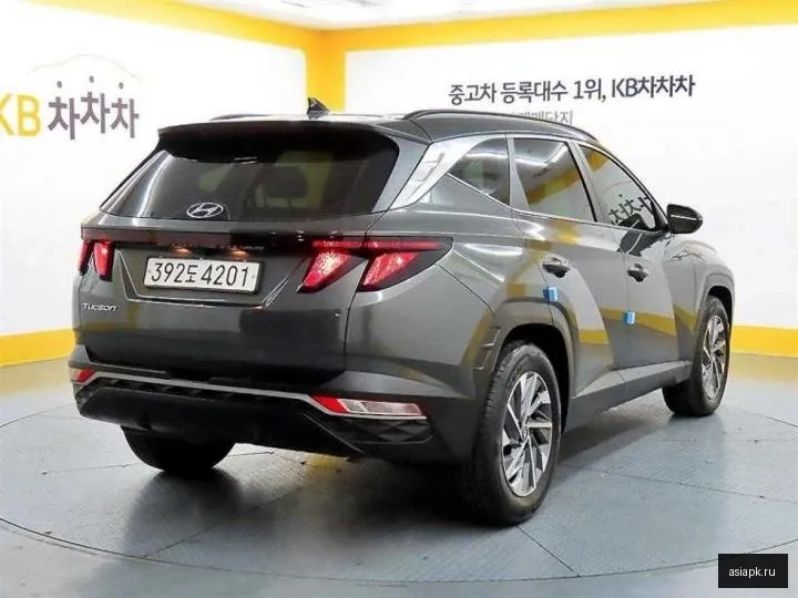 Hyundai Tucson 4