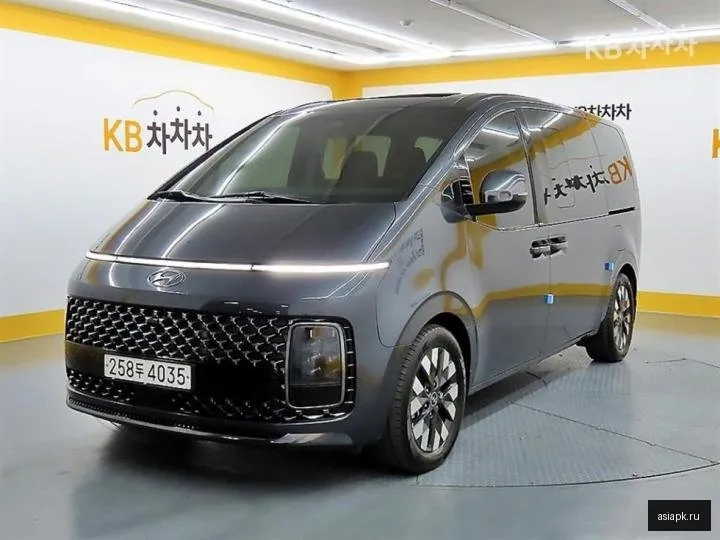 Hyundai Staria 2