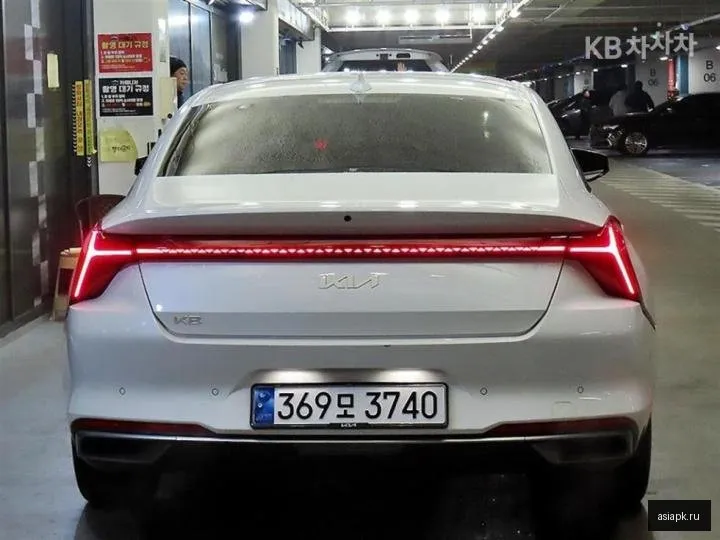 Kia K8 5