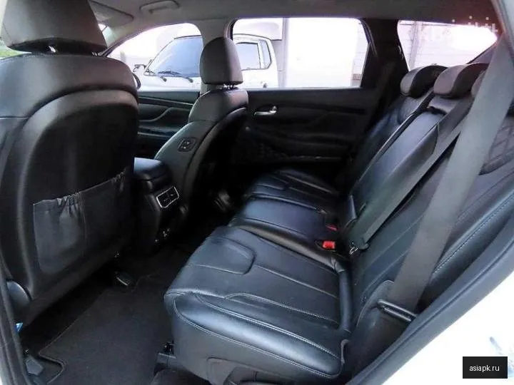 Hyundai Santa Fe 6
