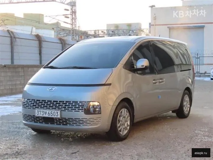 Hyundai Staria 2