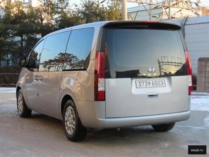 Hyundai Staria 3