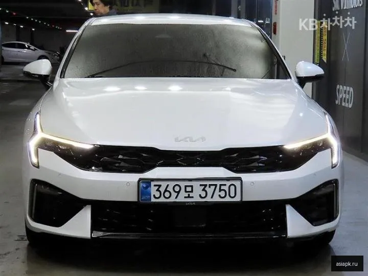 Kia K5 2