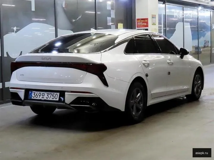 Kia K5 4