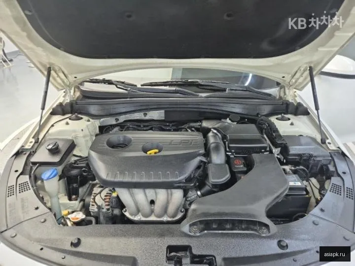 Kia K5 5