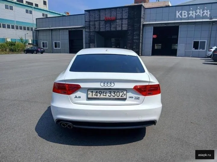 Audi A5 5