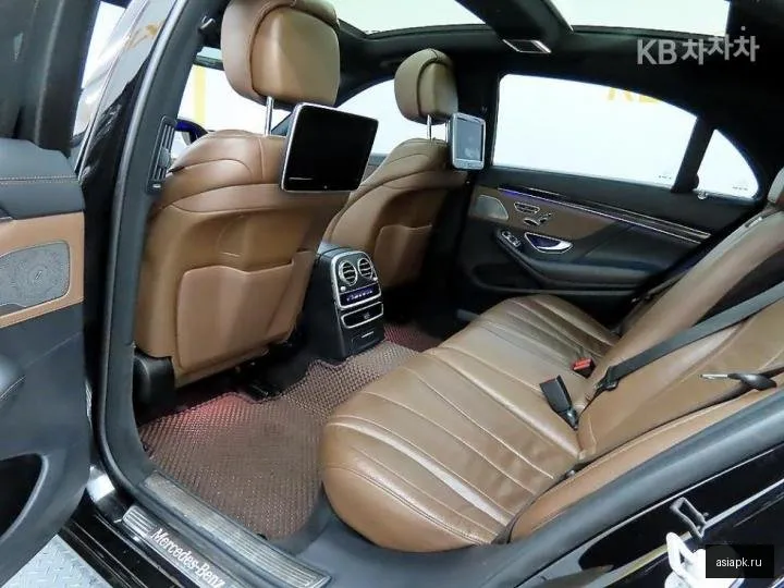 Mercedes-Benz S-Class 6