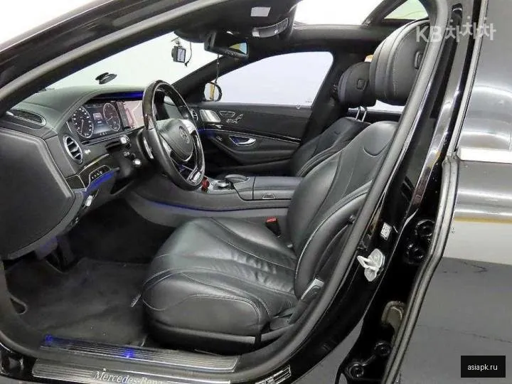Mercedes-Benz S-Class 5