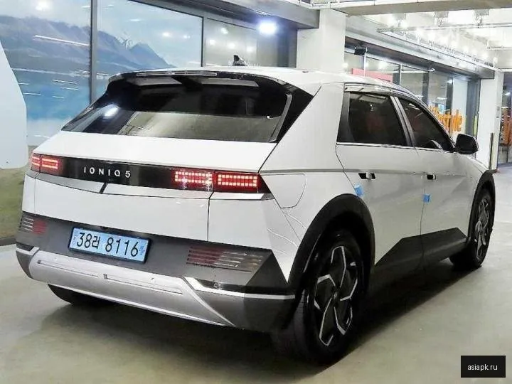 Hyundai Ioniq 5 4
